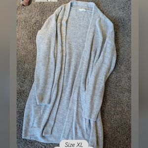 Women's Gray Sweater